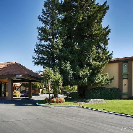 Best Western Roseville Inn Экстерьер фото