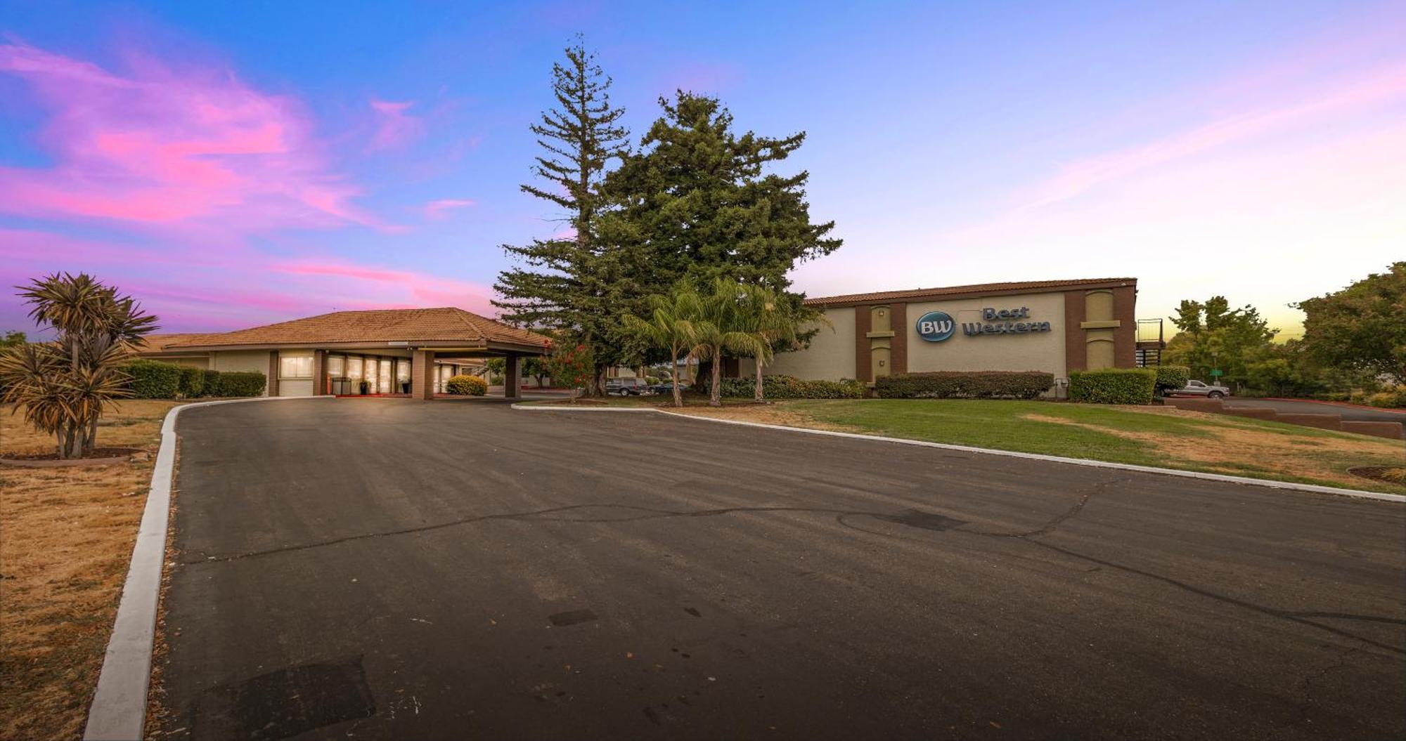 Best Western Roseville Inn Экстерьер фото